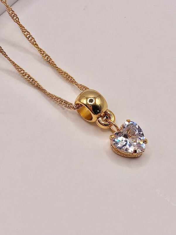 COLAR CORAÇÃO ZIRCÔNIA DOURADO