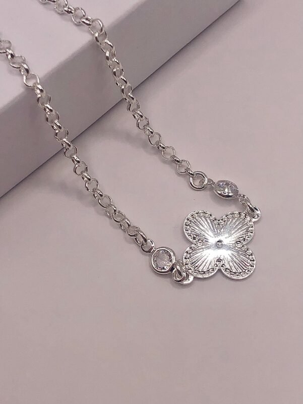 PULSEIRA TREVO C/ ZIRCÔNIAS PRATA