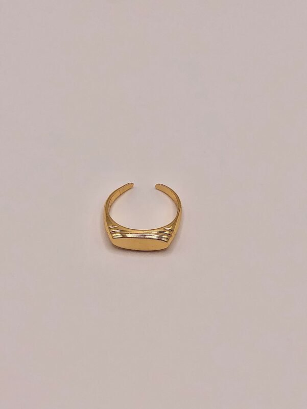 ANEL DE DEDINHO OVAL AJUSTÁVEL DOURADO - Image 2