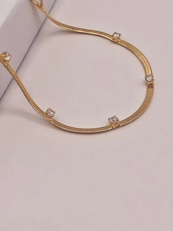 PULSEIRA LAMINADA STRASS DOURADA